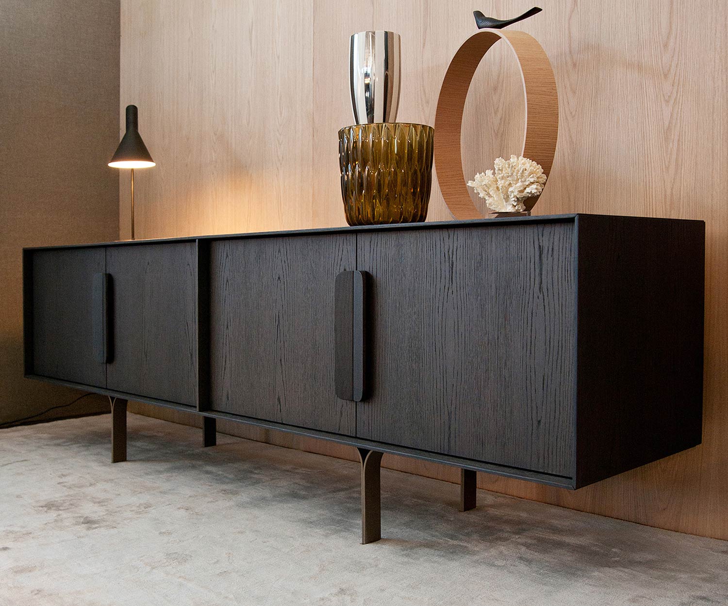 Modern al2 Mobius 003 Design sideboard with 4 doors with attached handles