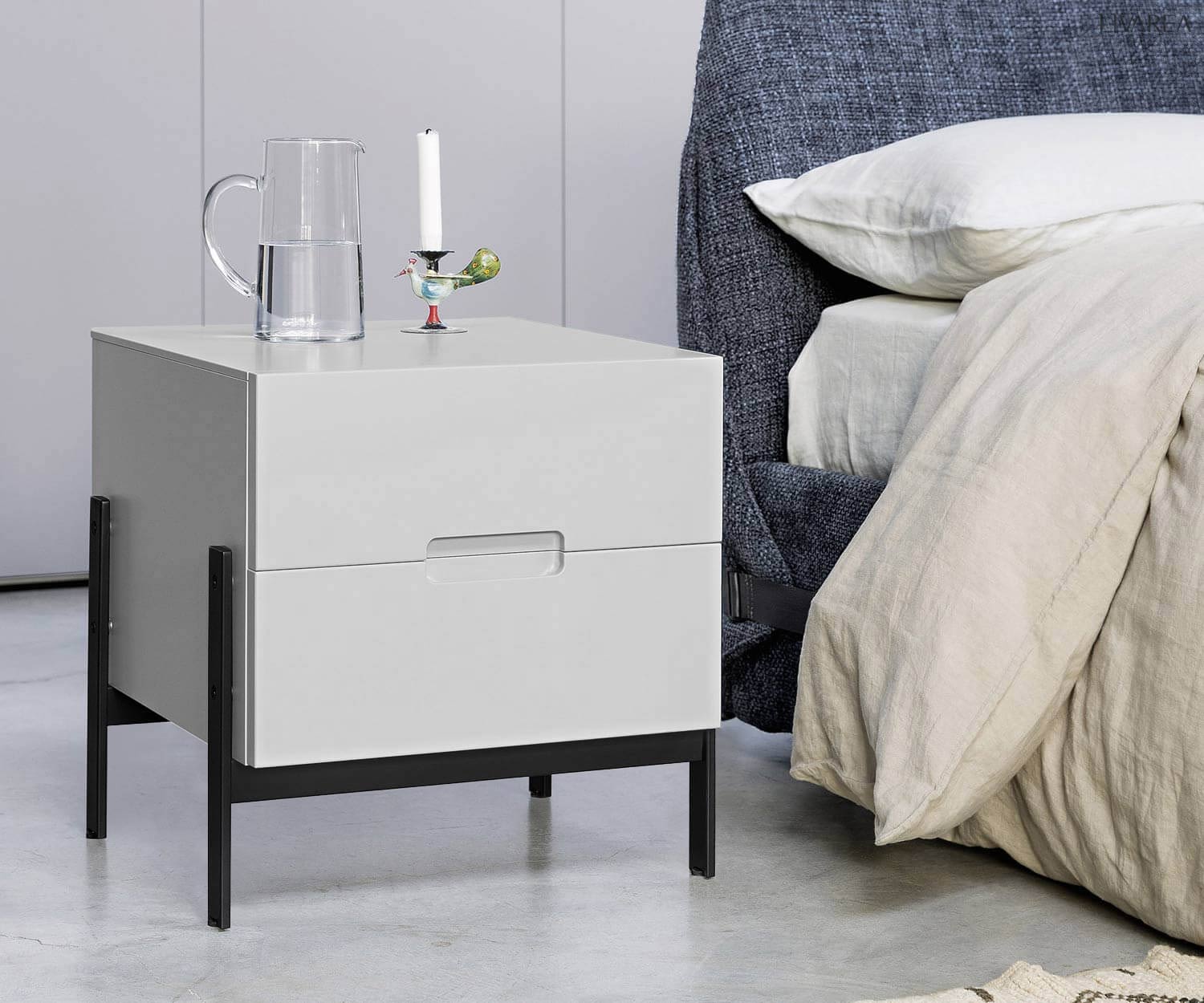 Modern Novamobili Design bedside cabinet Float in matt white on black legs