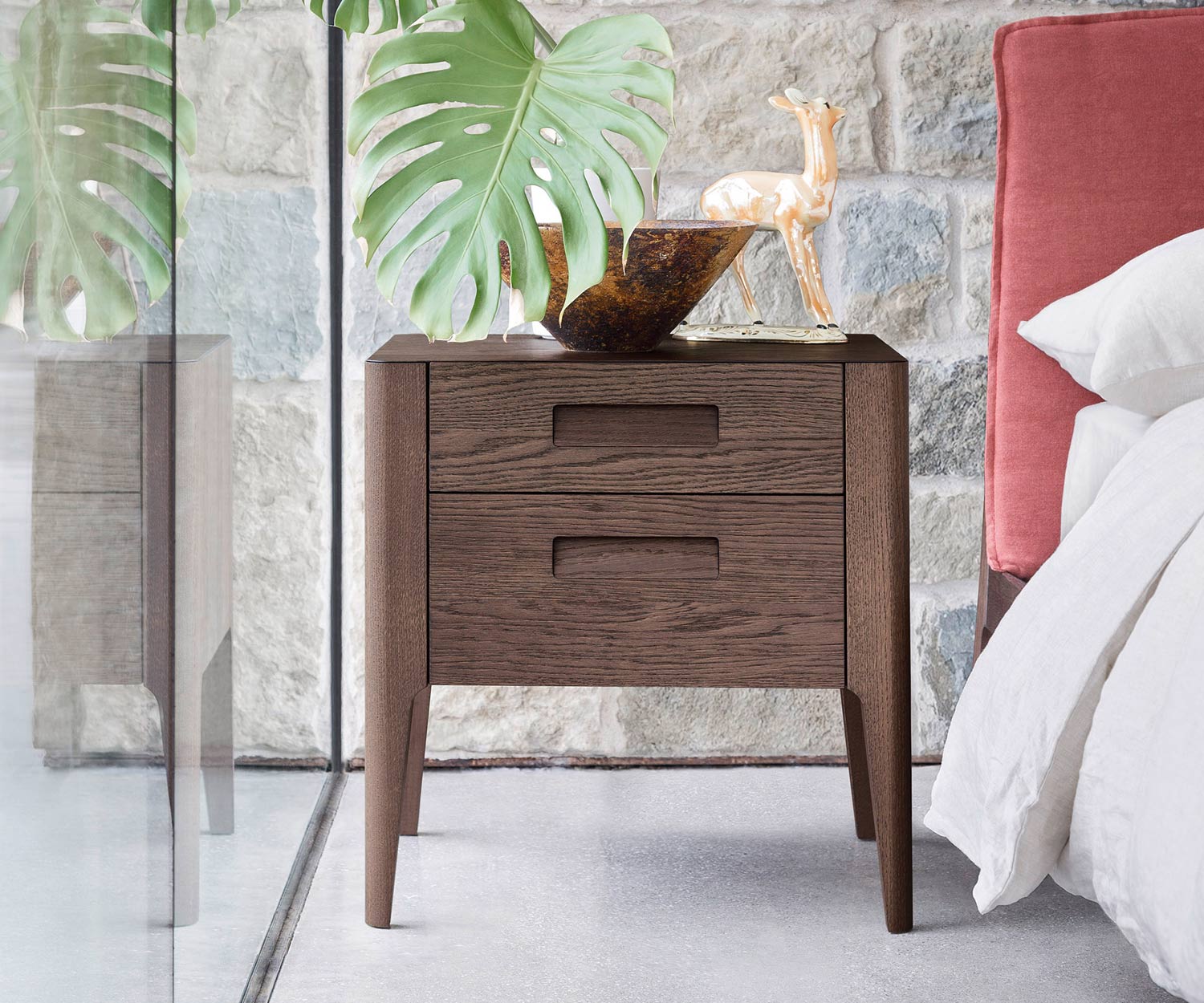 High-quality design bedside cabinet Giotto from Novamobili with 2 drawers in Miele oak